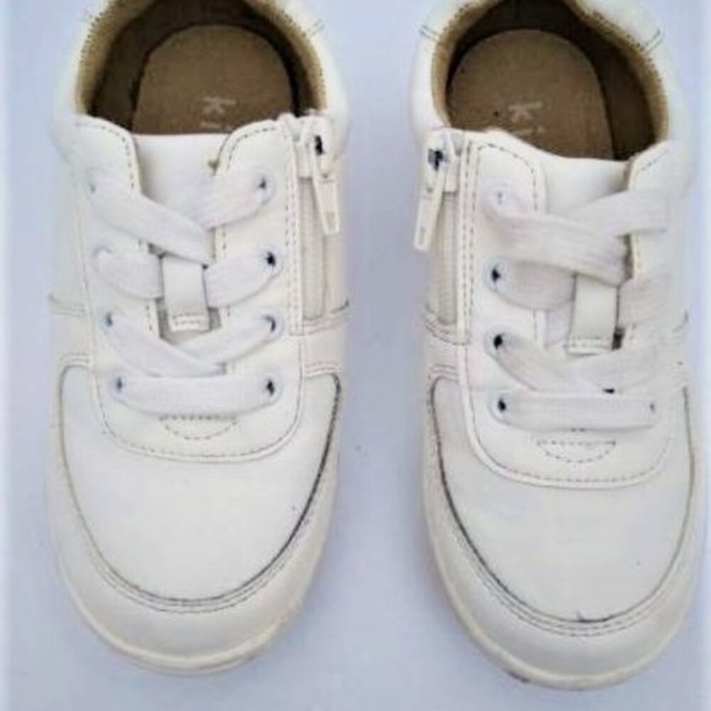 KIDPIK FORCE LOW TOP SNEAKER Size 11 Boy's Youth White